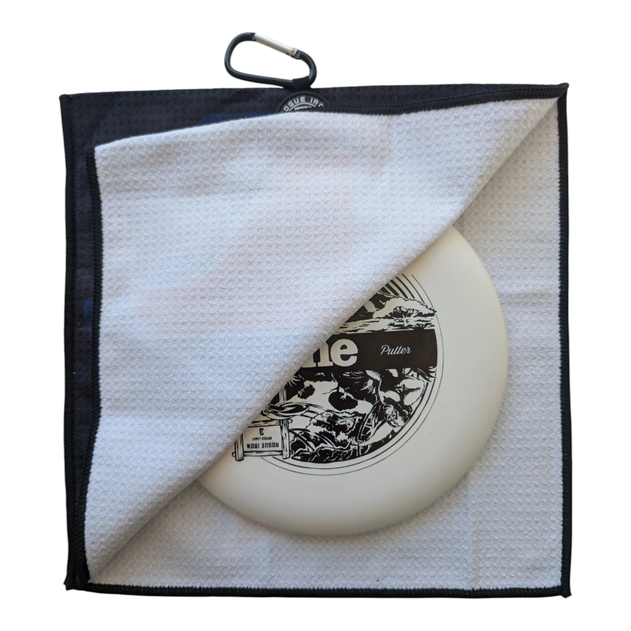 Magnetic disc golf towel strap detail
